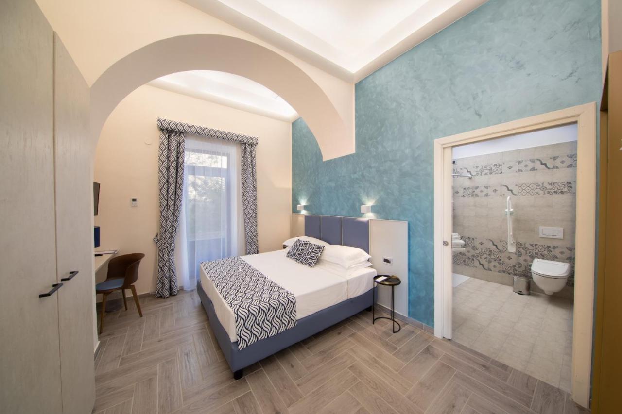 Hotel L'Ariana Isole Eolie - Una Esperienze Leni Exterior photo